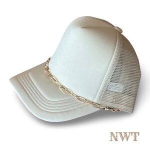 NEW - LIGHT TAN BALL CAP W/GOLD CHAIN